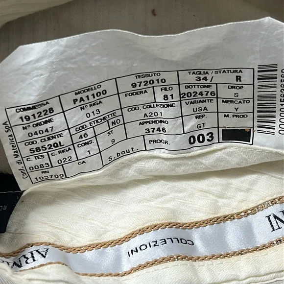 Armani Collezioni Beige Chinos Men’s Size 34 R Front Crease Straight Leg Pants